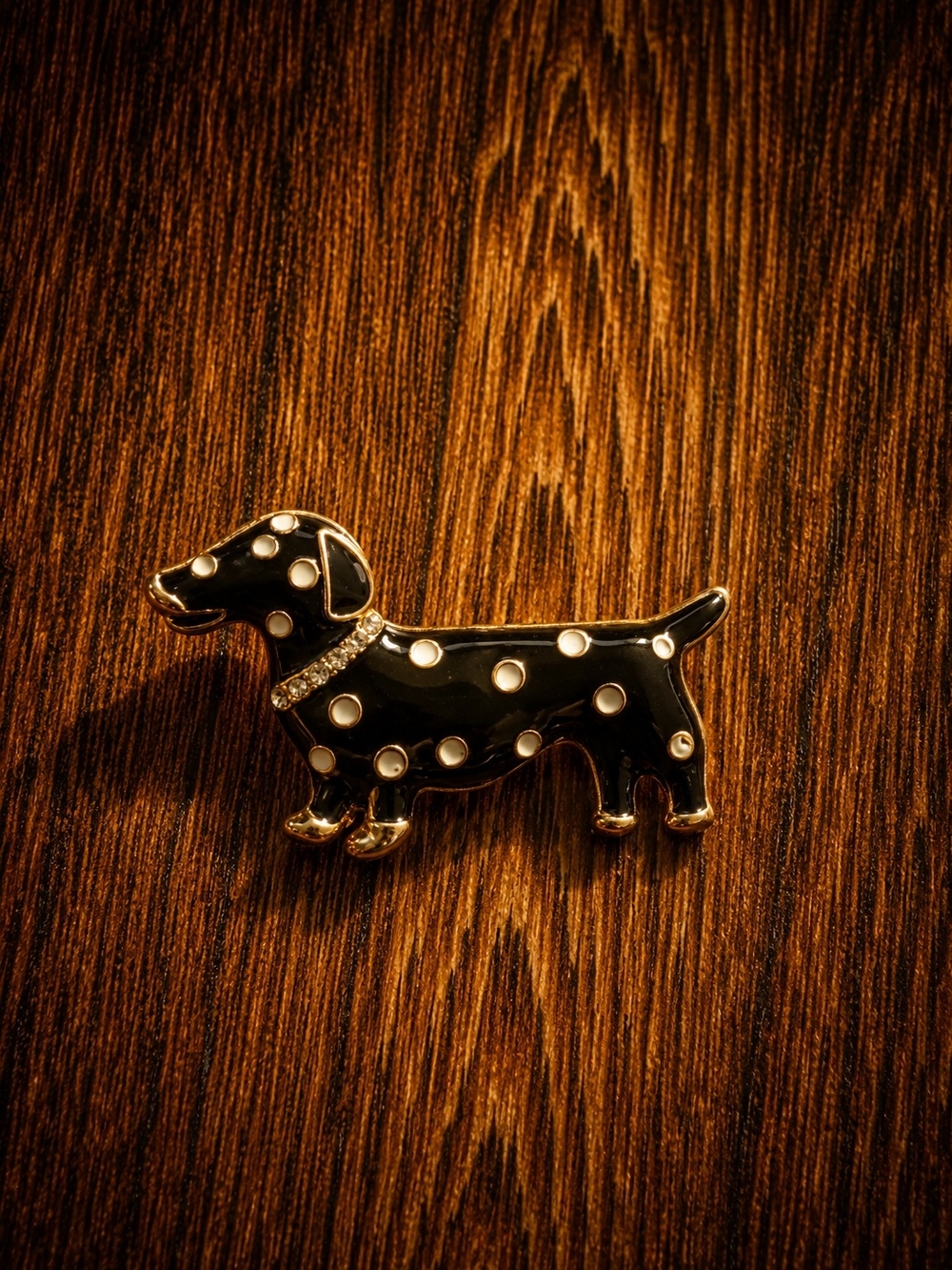 Black Dachshund Dog Brooch Pin with Rhinestone Collar